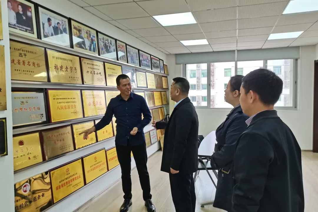 檢察長(zhǎng)深入企業(yè)走訪調(diào)研，護(hù)航企業(yè)健康發(fā)展